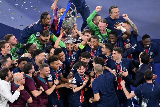 开云体育官方网站-巴黎圣日耳曼大胜，晋级欧冠决赛热门球队的简单介绍