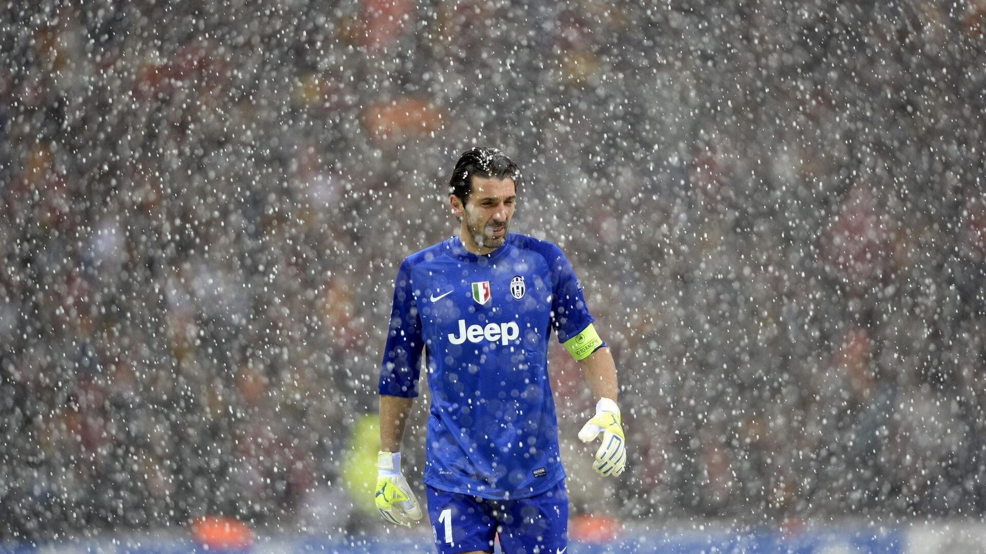 绿茵场与乒乓台的双重奏，法国队轻取波兰，林高远状态火热点燃赛场